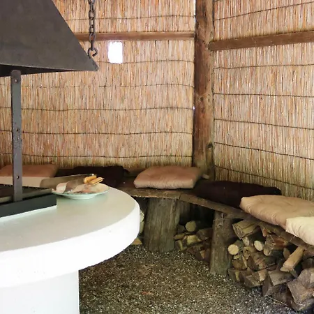 別荘 2 Combined With Outdoor Sauna, Large Garden, Playground Manhagen