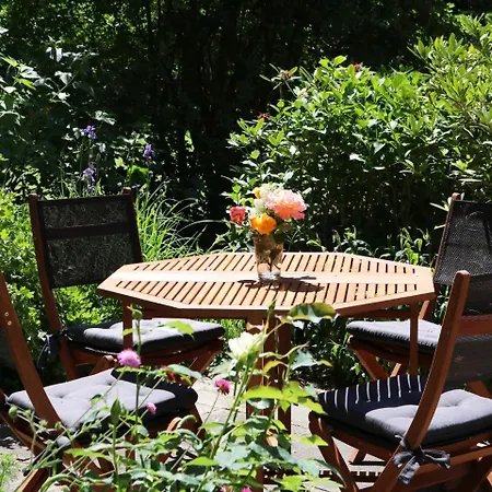 2 Combined With Outdoor Sauna, Large Garden, Playground Manhagen